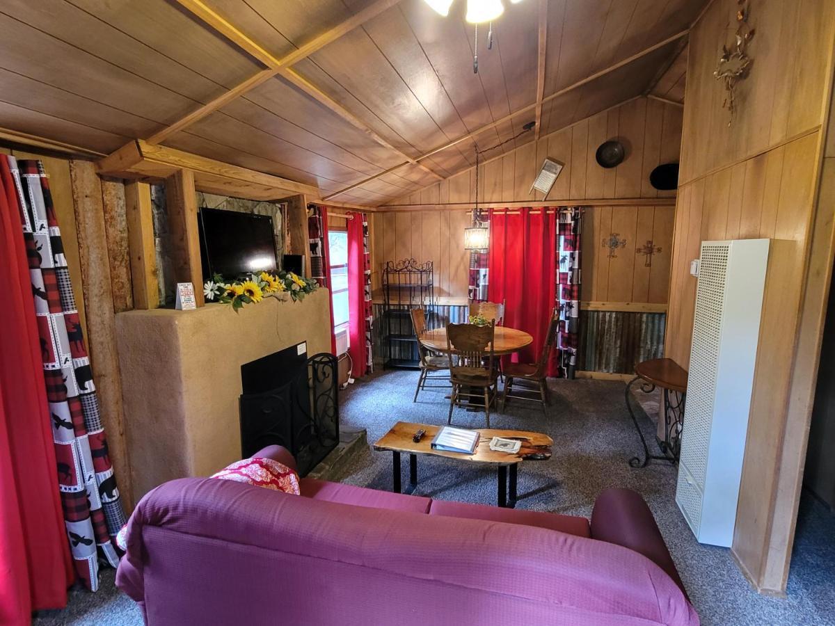 Sierra Blanca Cabins Hotel Ruidoso Ngoại thất bức ảnh